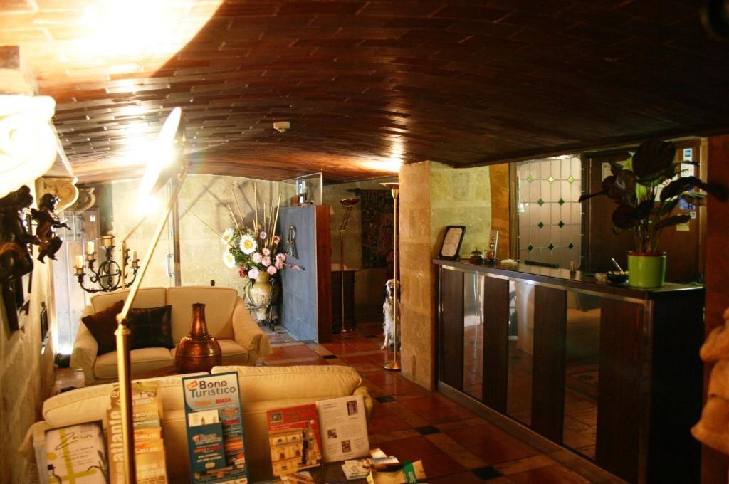 Hotel Afan De Rivera Ubeda  Bagian luar foto